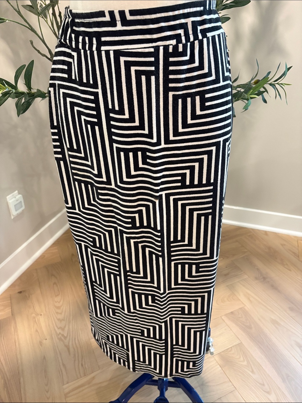 Anthropologie Black and White Geometric Pencil Skirt - Sleek Women's Skirt